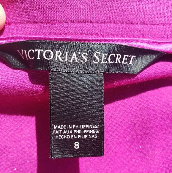 Awesome Victoria's Secret bright pink skirt - Picture 2 of 3